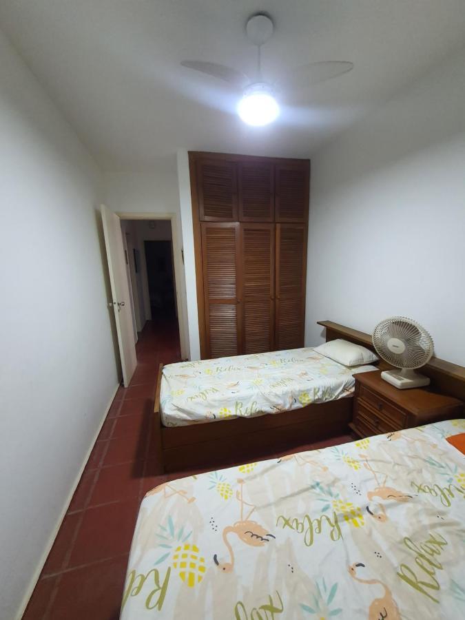 Апартаменти Apartamento Beira Mar Гуаружа Екстер'єр фото