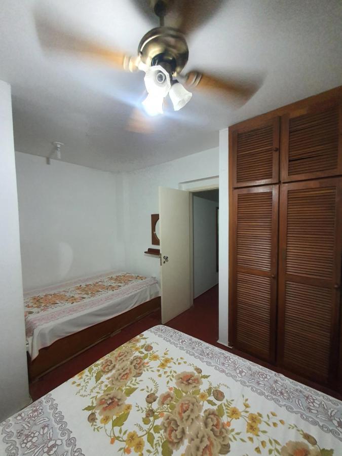 Апартаменти Apartamento Beira Mar Гуаружа Екстер'єр фото